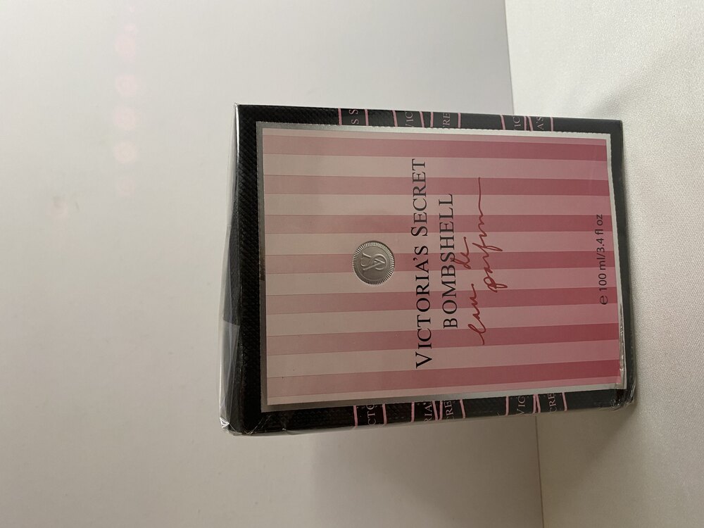 Victoria's Secret Bombshell kadın parfümü 