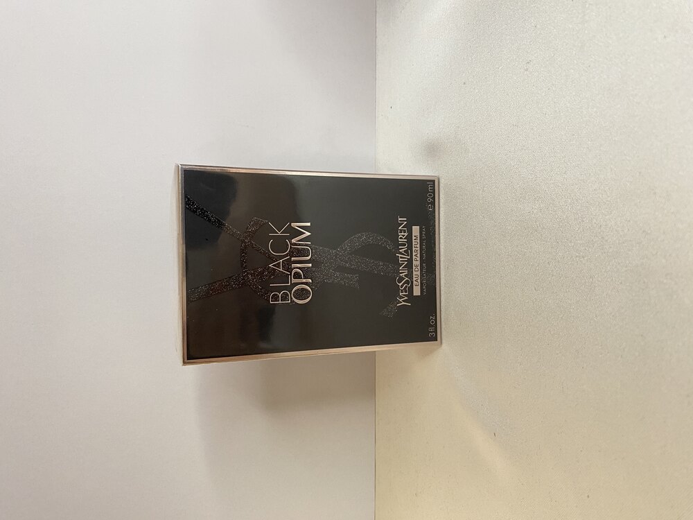 Yves Saint Laurent Black Opium Kadın Parfüm