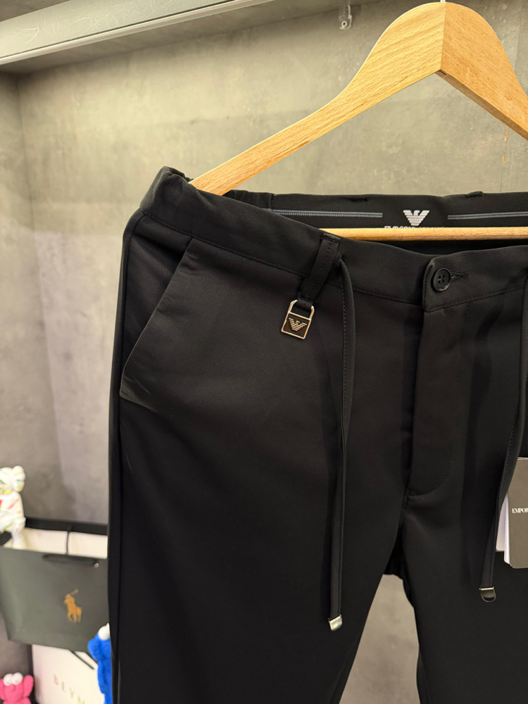 Emporio Armani Premium Siyah Kumaş Pantolon