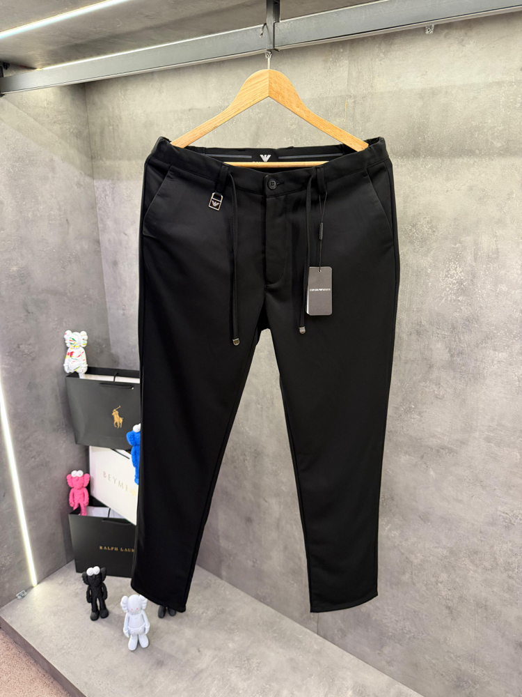 Emporio Armani Premium Siyah Kumaş Pantolon