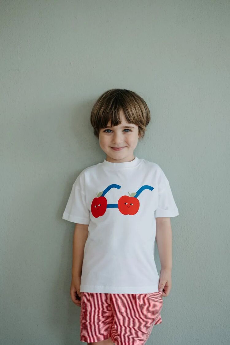 ilo and friends Apple of My Eye Tshirt