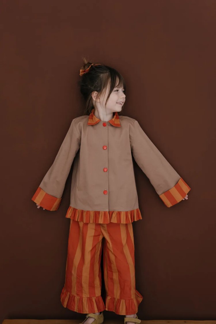 ilo and friends The Frill Trench  