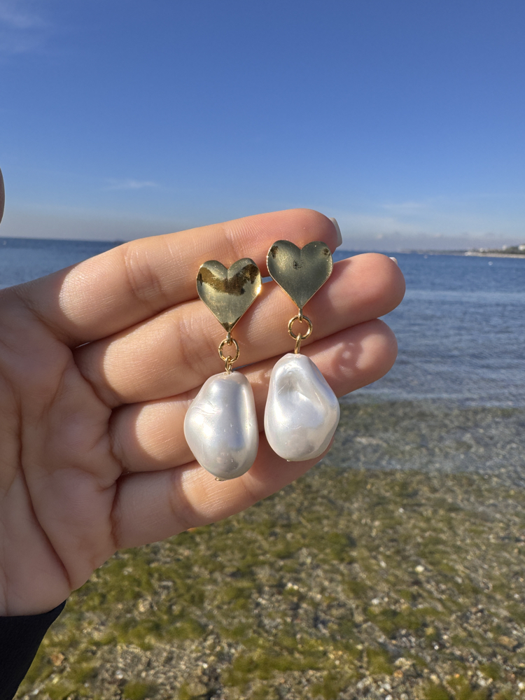 Amoré Pearl Earrings 