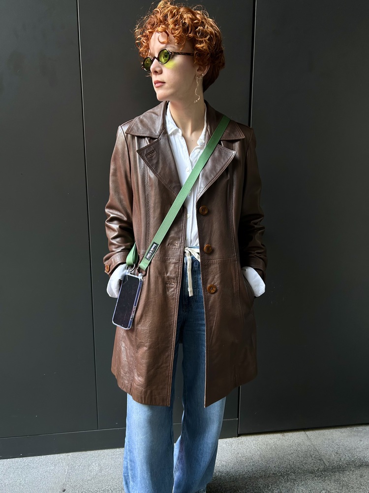 Olivia telefon askısı