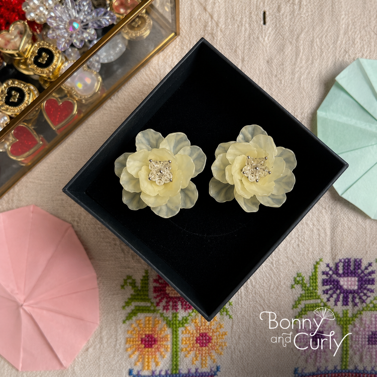 ✨ Soft Bloom Kol Düğmesi & Broş ✨