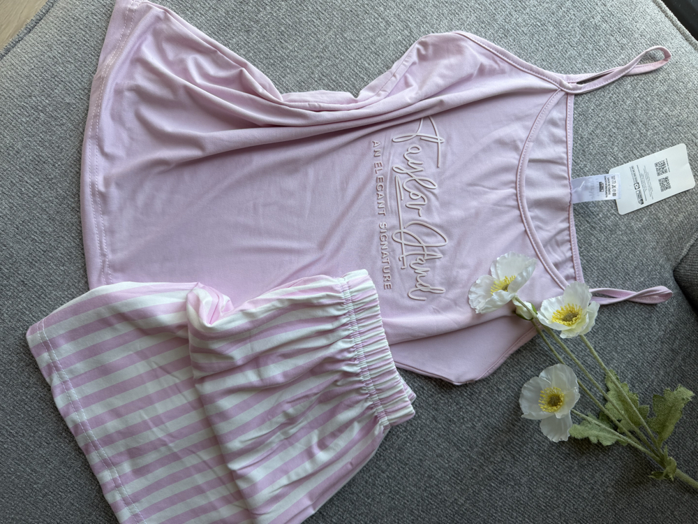 Pembe Pamuklu Askılı Takım