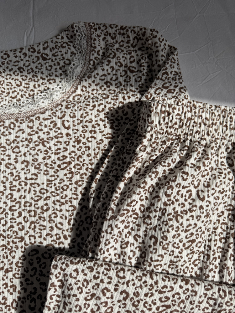Leoparlı Dantel Sexy Takım