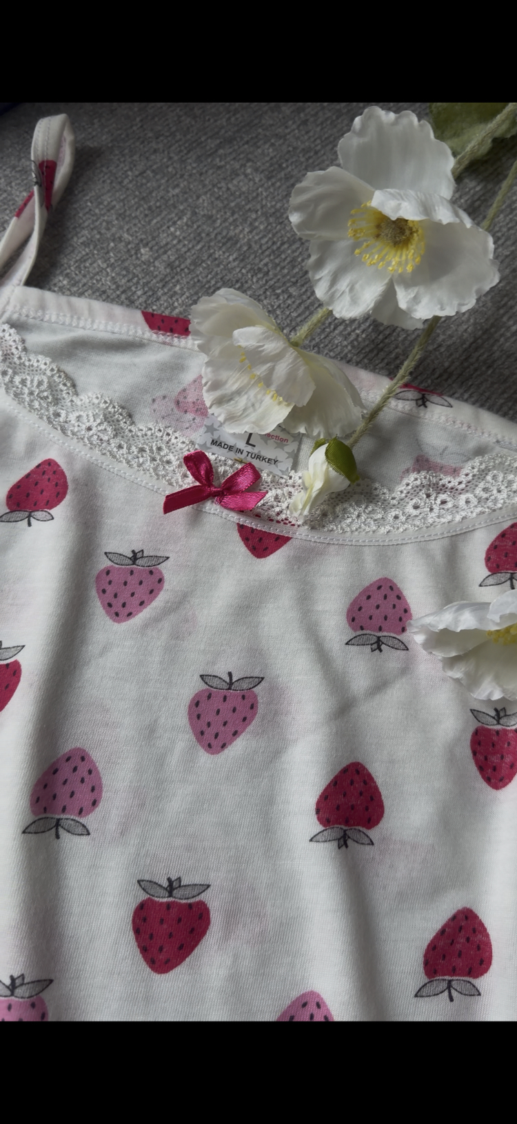 Pamuklu Çilekli pijama takımı
