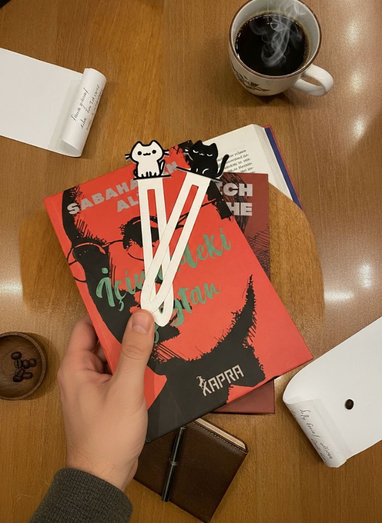 Kitap Kedileri Ayracı | BookyFancy