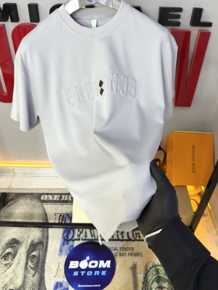 KABARTMALI BASKI PREMIUM GÖĞÜS DETAY T-SHIRT