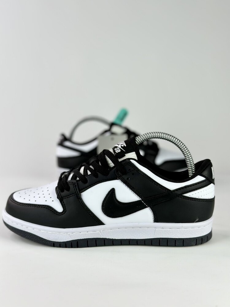 NİKE DUNK LOW PRO SB PANDA DERİ