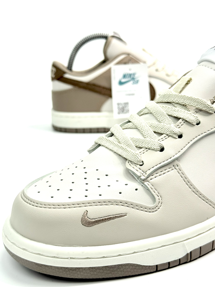 NIKE SB DUNK LOW CREAM