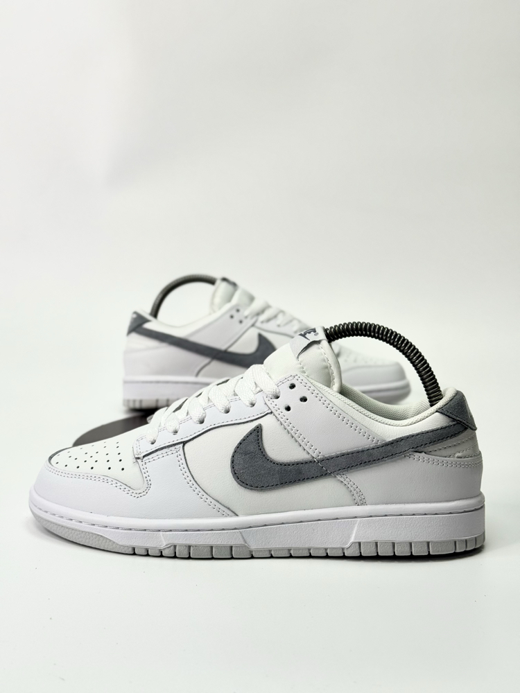NİKE DUNK LOW GS 