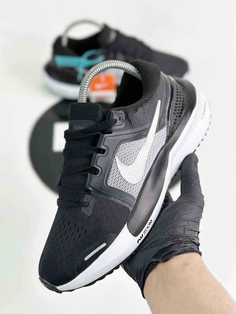 NİKE AİR ZOOM VOMERO 16 ROAD RUNNING