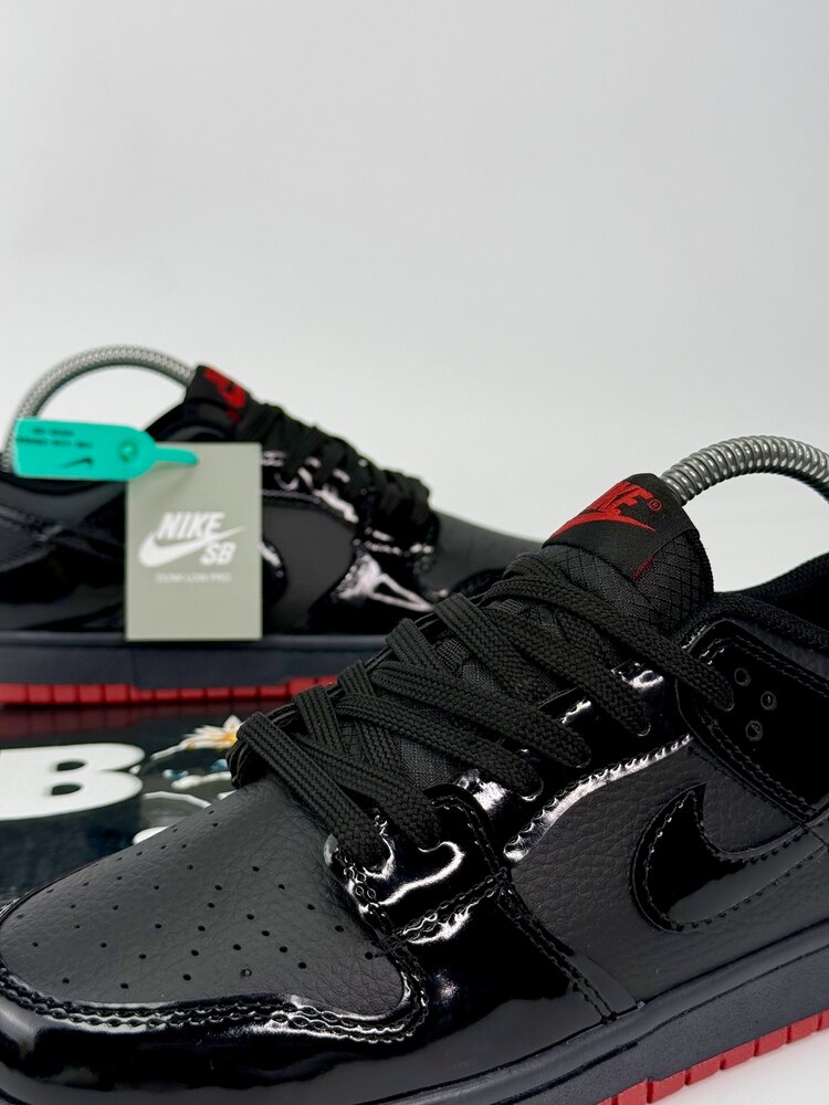 NİKE DUNK LOW SB MAFİA
