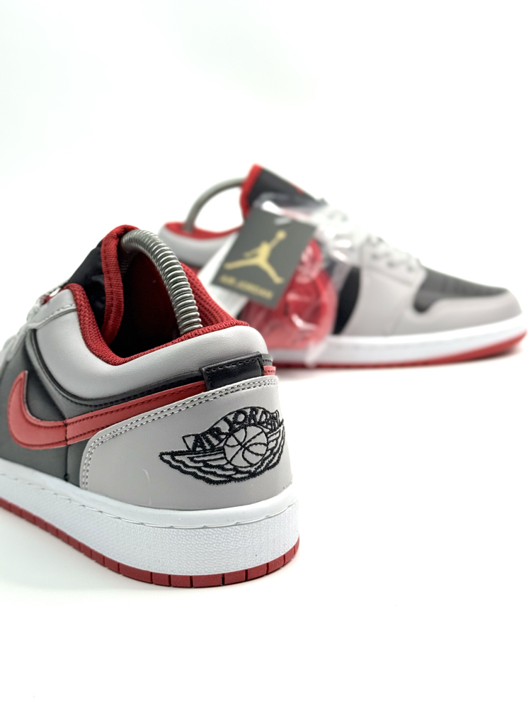 AIR JORDAN 1 LOW RED