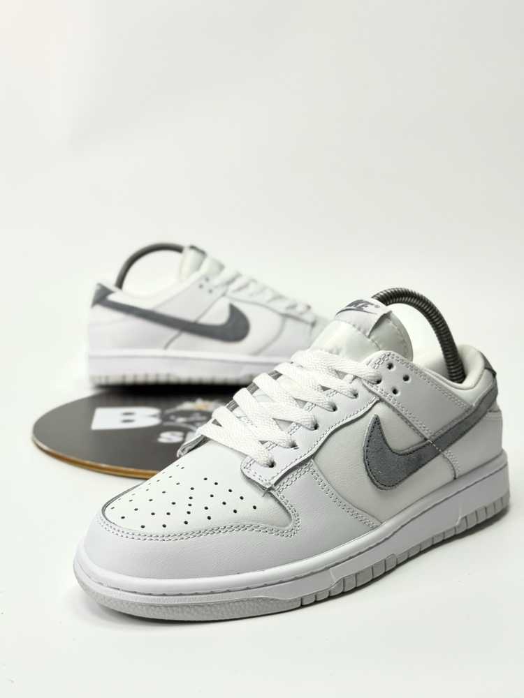 NİKE DUNK LOW GS 