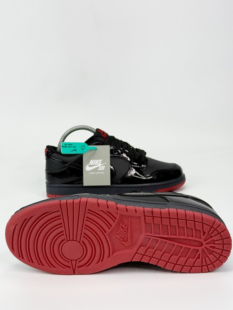 NİKE DUNK LOW SB MAFİA