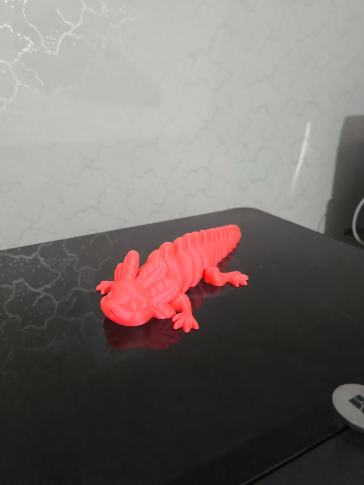 Hareketli Axolotl (Semender) - Eklemli Masaüstü Aksesuarı
