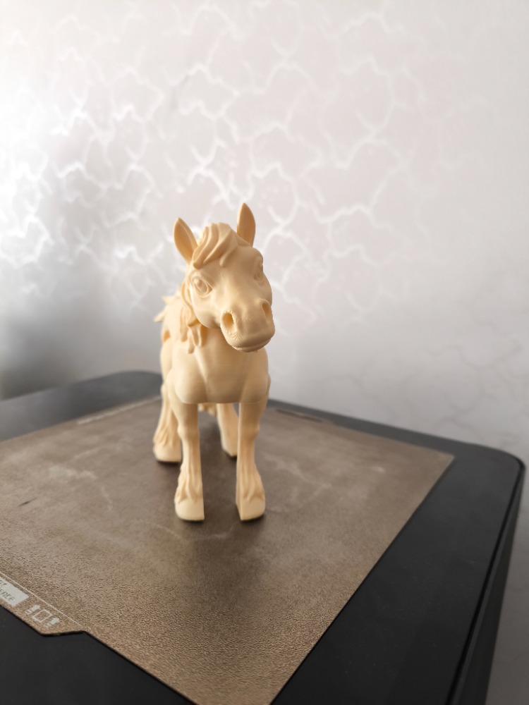Hareketli At Figürü - Eklemli Sanat Eseri!