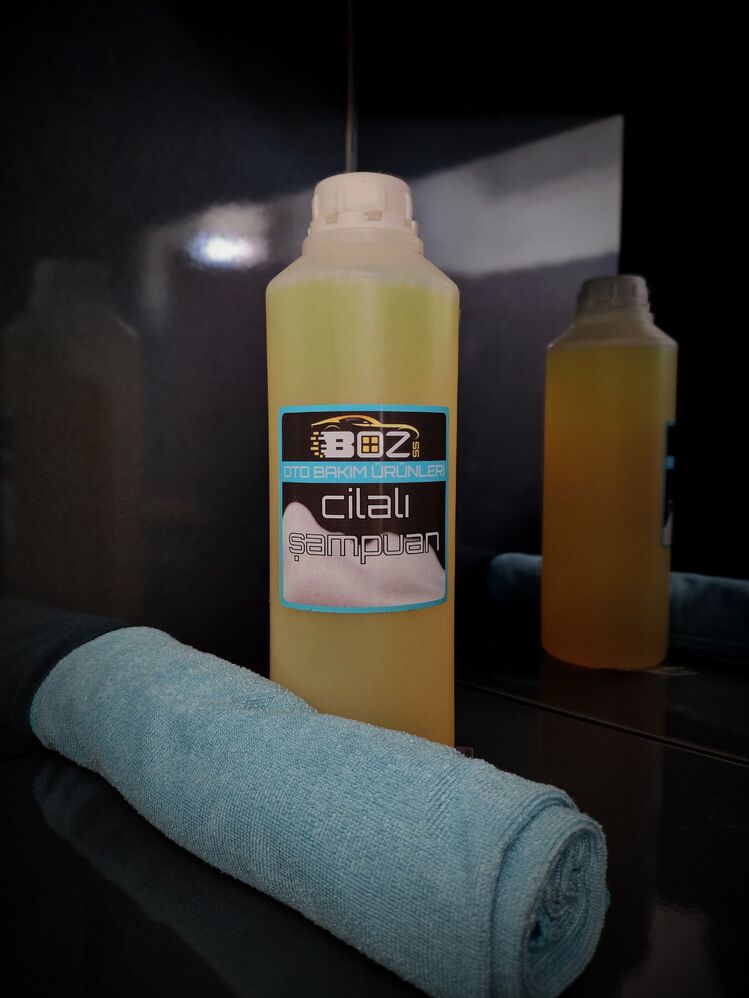 Cilalı Şampuan (1000ml) + Kadife Kurulama Bezi