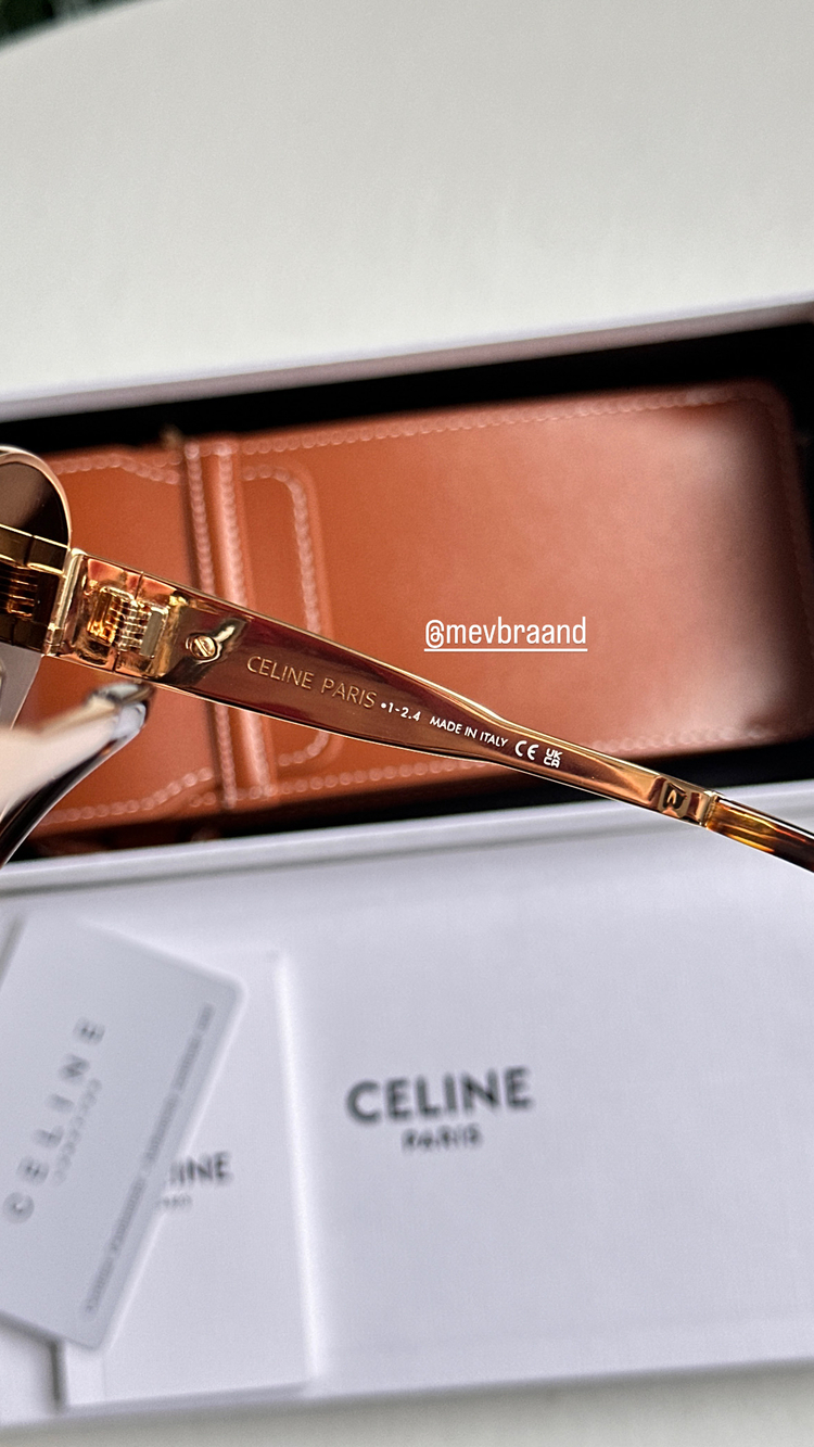 Celine Triomphe Gold 01CL 40235U