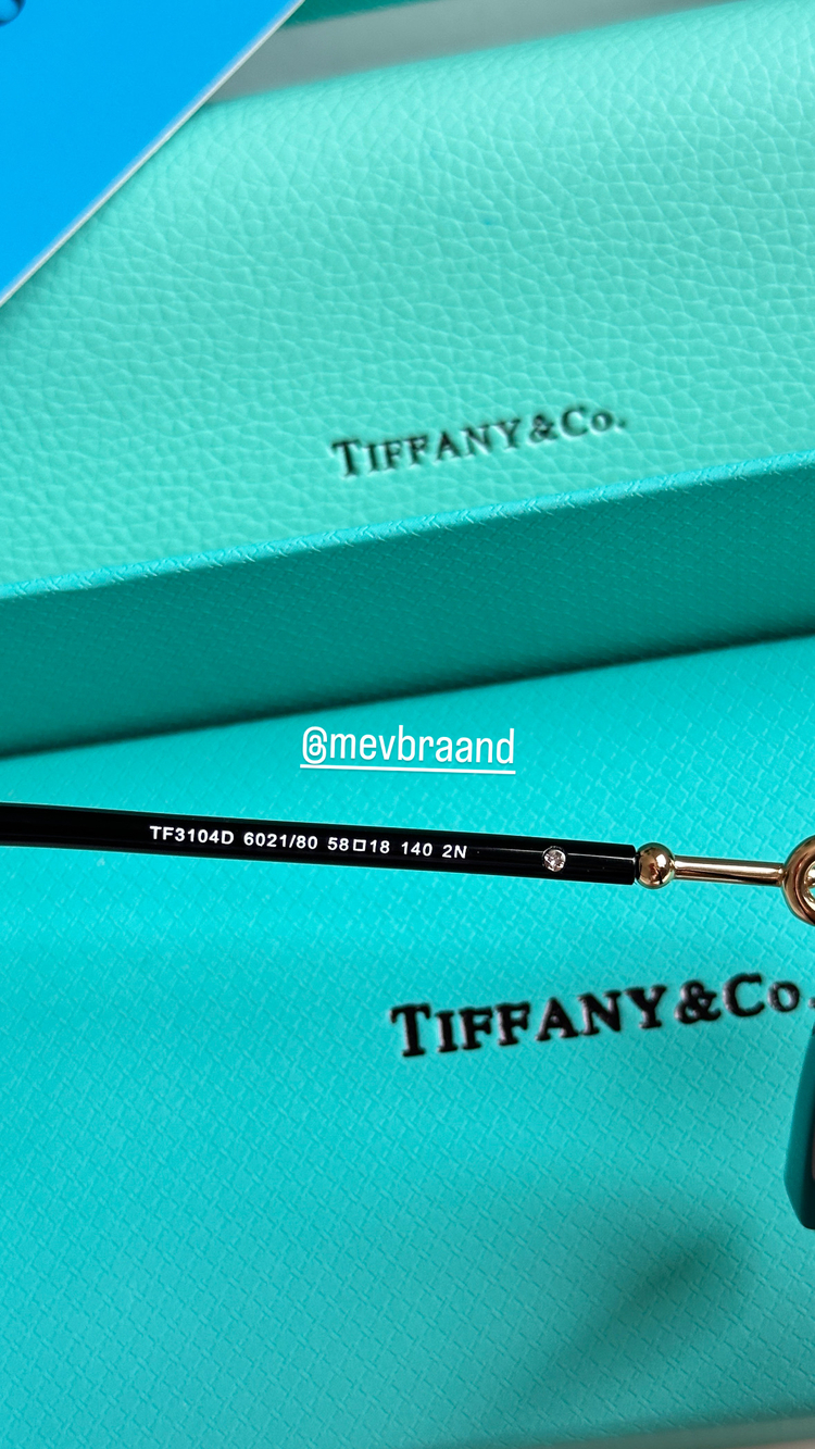 Tiffaniy Mavi cam 