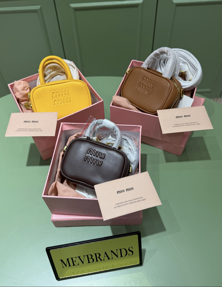 Miu Miu Mini Premium