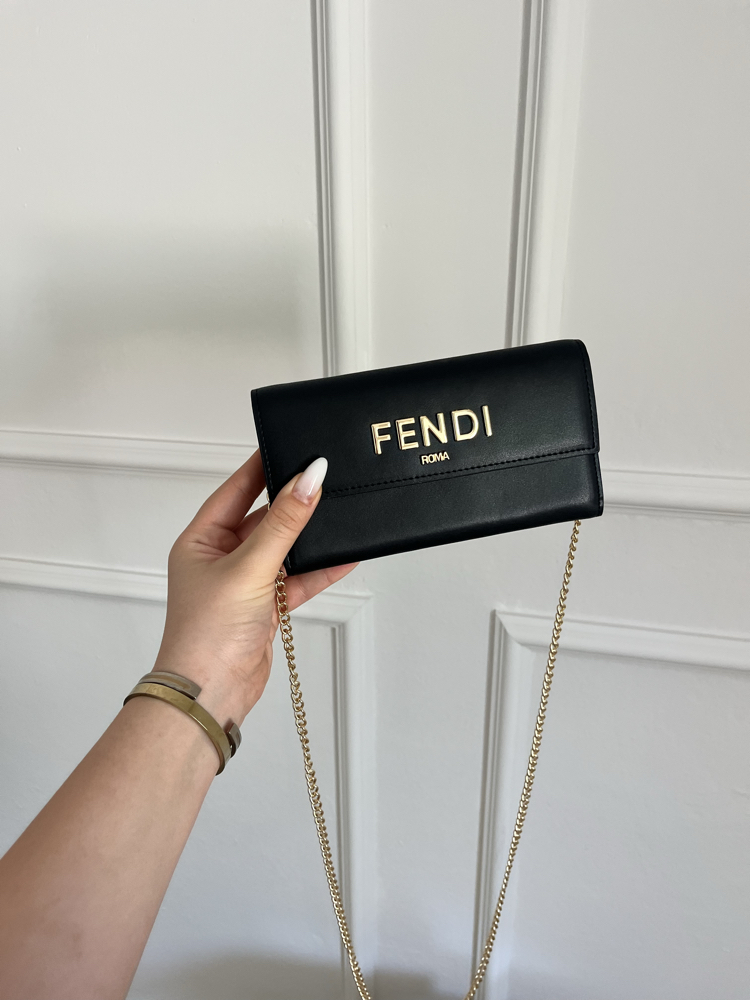 FENDİ HAKİKİ DERİ İTHAL ZİNCİRLİ CÜZDAN ÇANTA(premium)