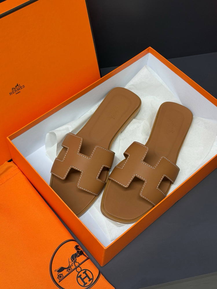 Hermes Orange Slippers %100 Leather/ Full Box(premium)