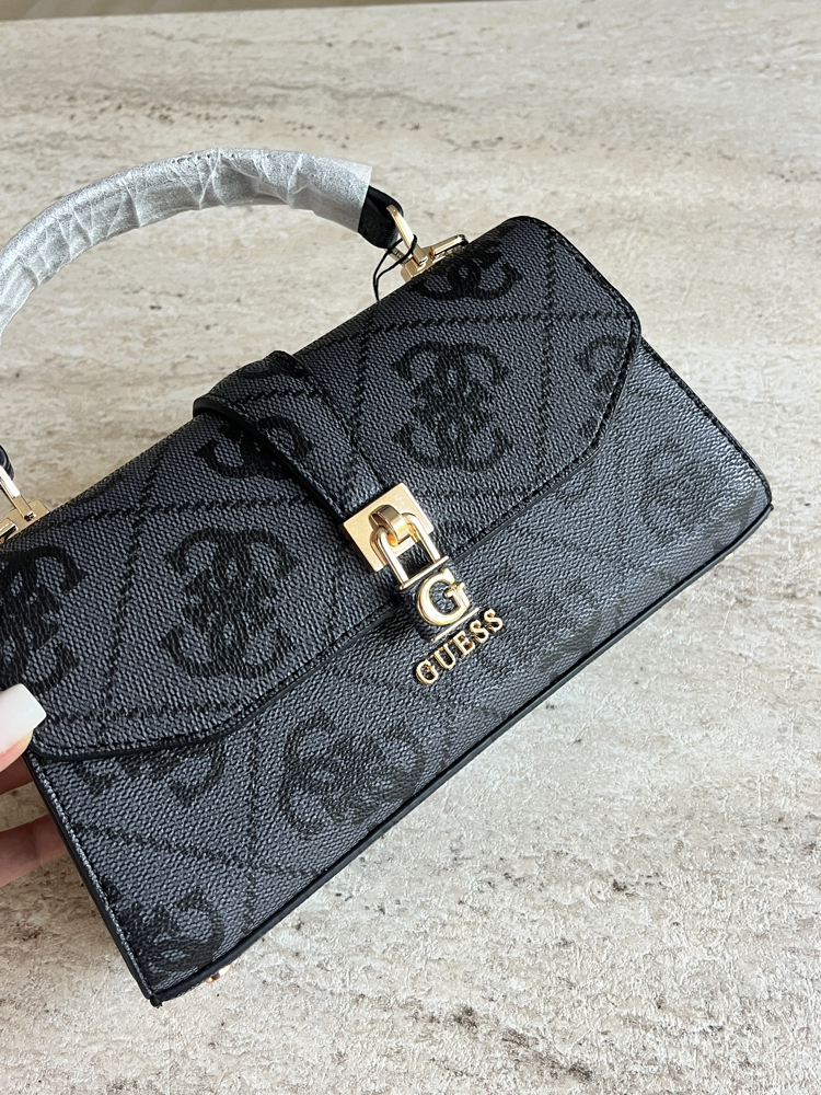 GUESS YENİ SEZON VIP MODEL