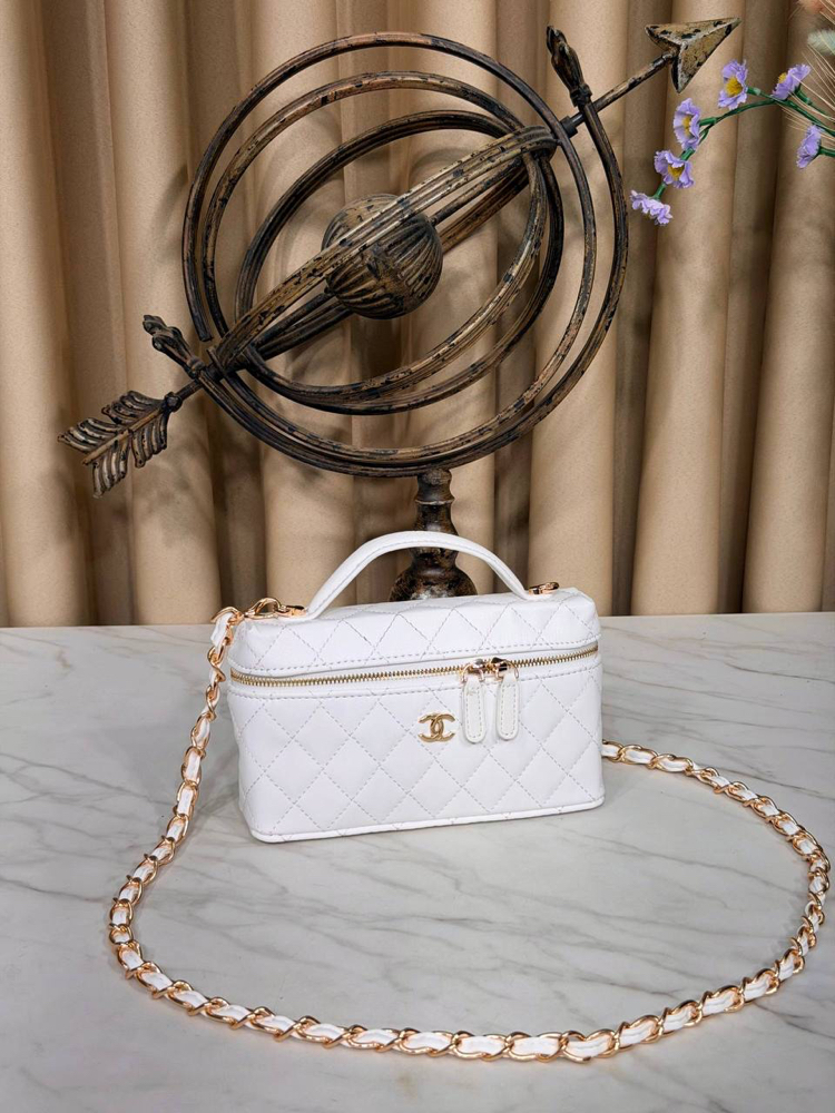 Chanel Beyaz VIP Yeni sezon 