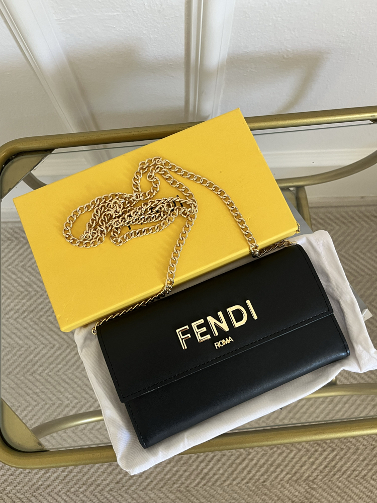 FENDİ HAKİKİ DERİ İTHAL ZİNCİRLİ CÜZDAN ÇANTA(premium)