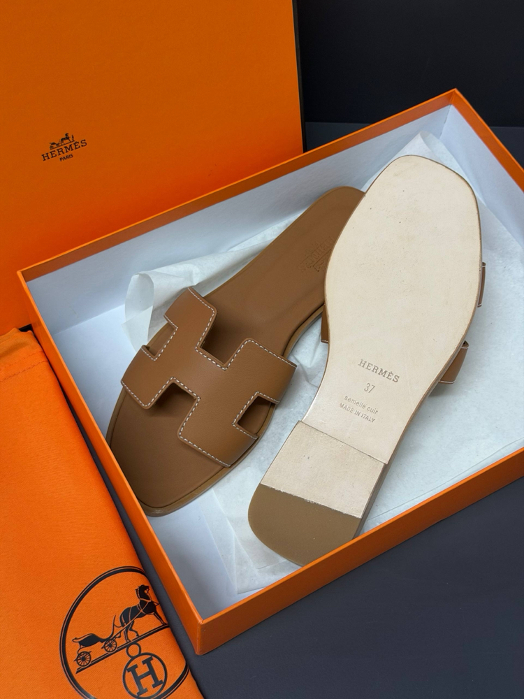 Hermes Orange Slippers %100 Leather/ Full Box(premium)
