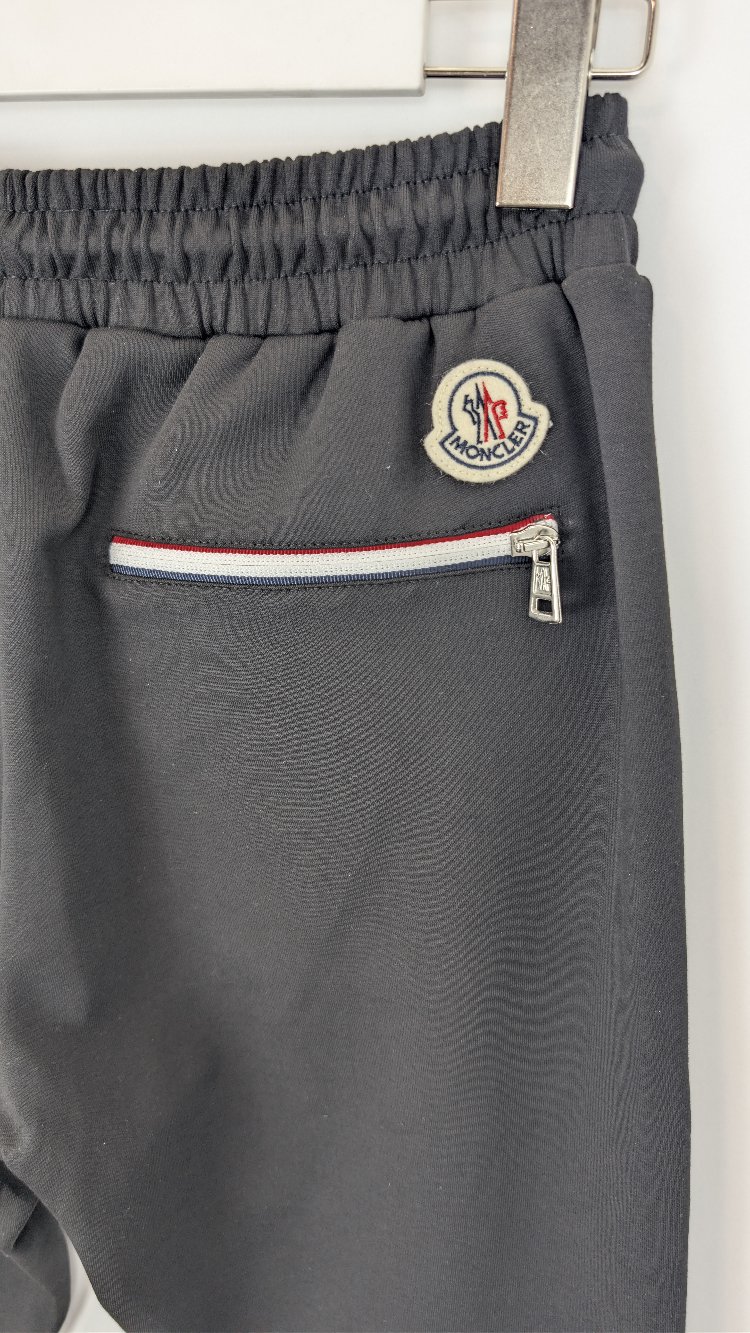 Moncler Eşofman Takımı