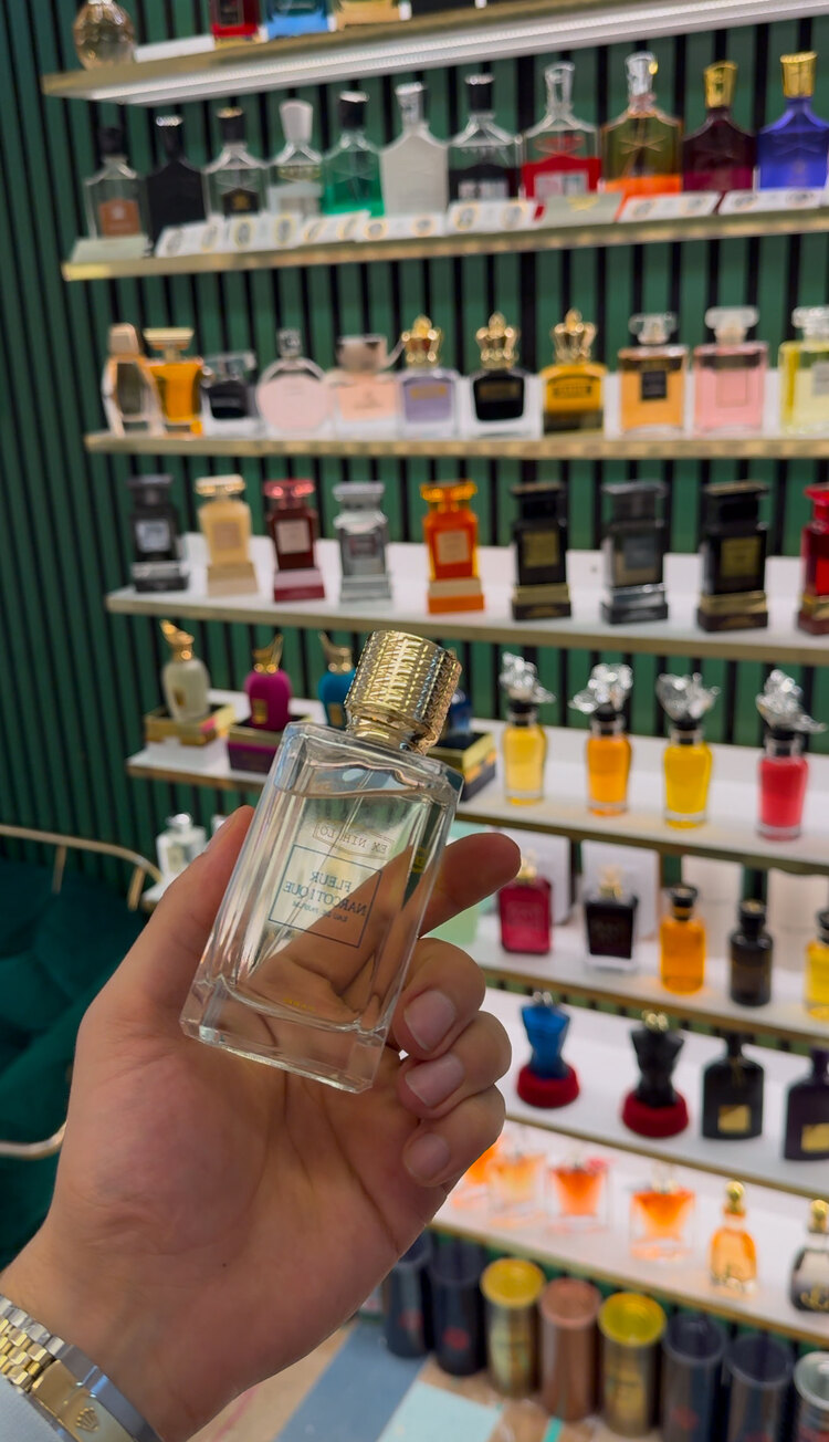 FLEUR NARCOTIQUE
