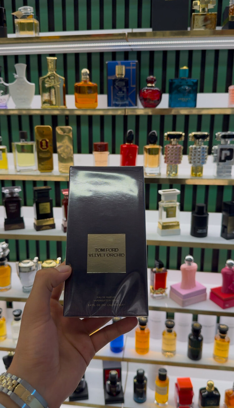 TOM FORD VELVET ORCHID