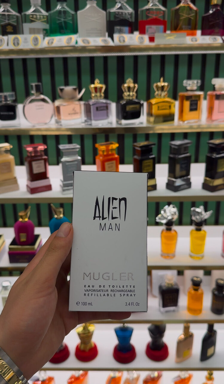 ALIEN MAN MUGLER