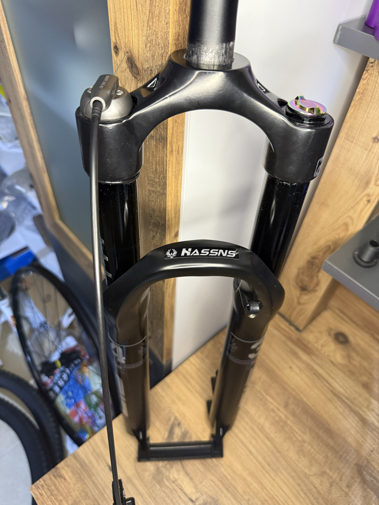 Hassns 120mm havalı 27.5/29 maşa qr düz şaft