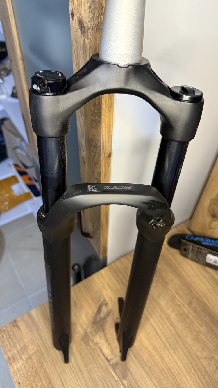 Rockshox judy silver 29 jant 100mm Maşa