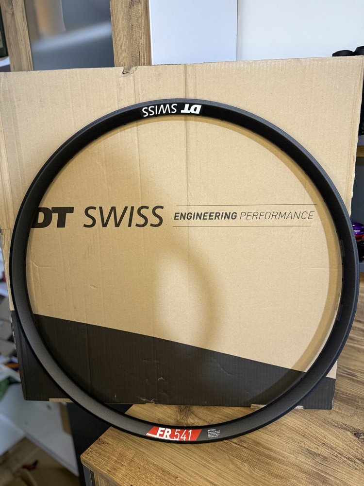 DT Swiss FR541 27.5 32/28 delik Çember sıfır