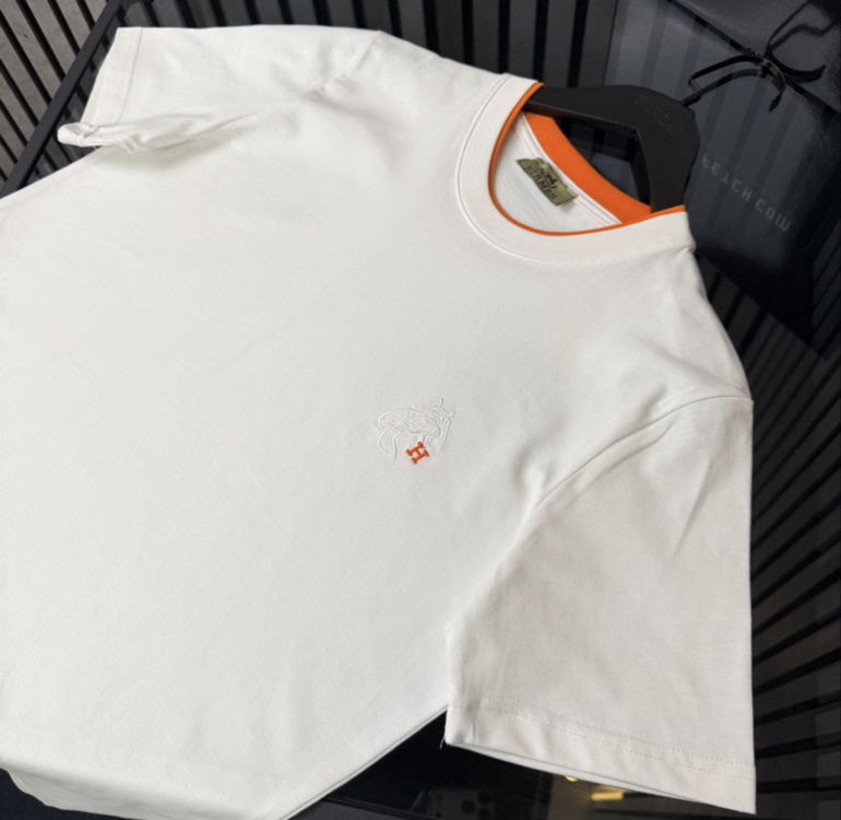 HERMES YAKA VE YIRTMAÇ DETAY PREMİUM T-SHIRT