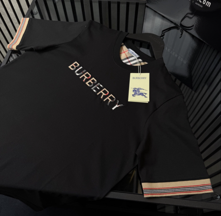 BRBRY PREMİUM T-SHIRT KOL VE YAKA İÇ DETAY