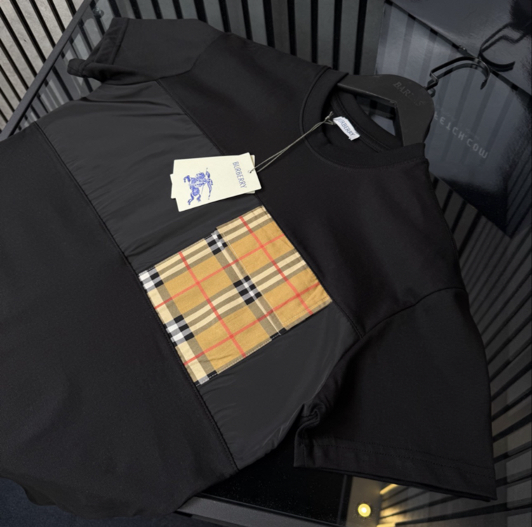 BURBERRY PARAŞÜT VE CEP DETAY PREMİUM T-SHIRT