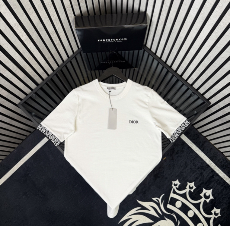 DIŌR PREMİUM T-SHIRT KOL DETAYLI