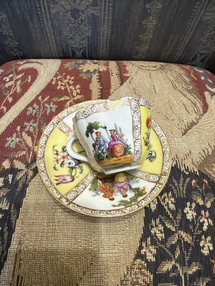 Meissen damgalı fincan