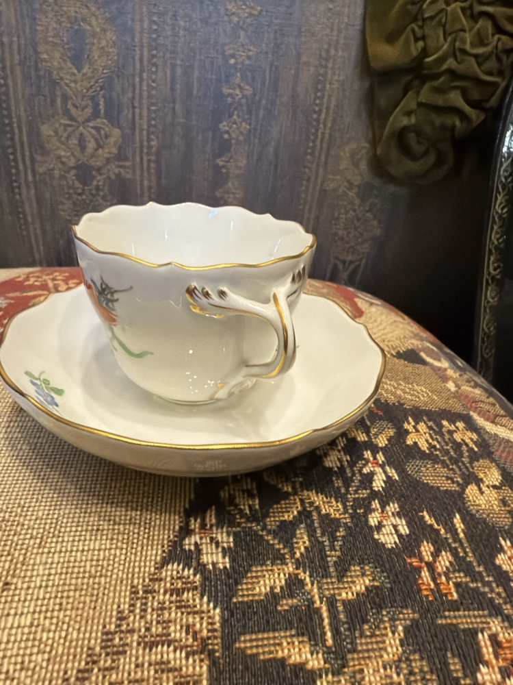 Meissen damgalı fincan