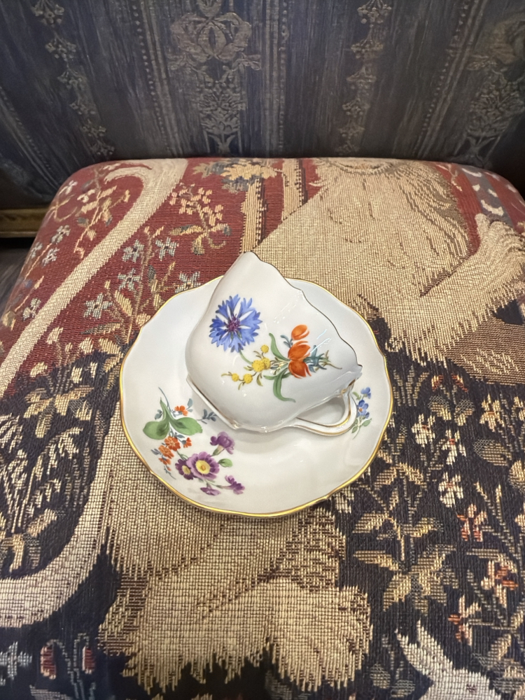 Meissen damgalı fincan