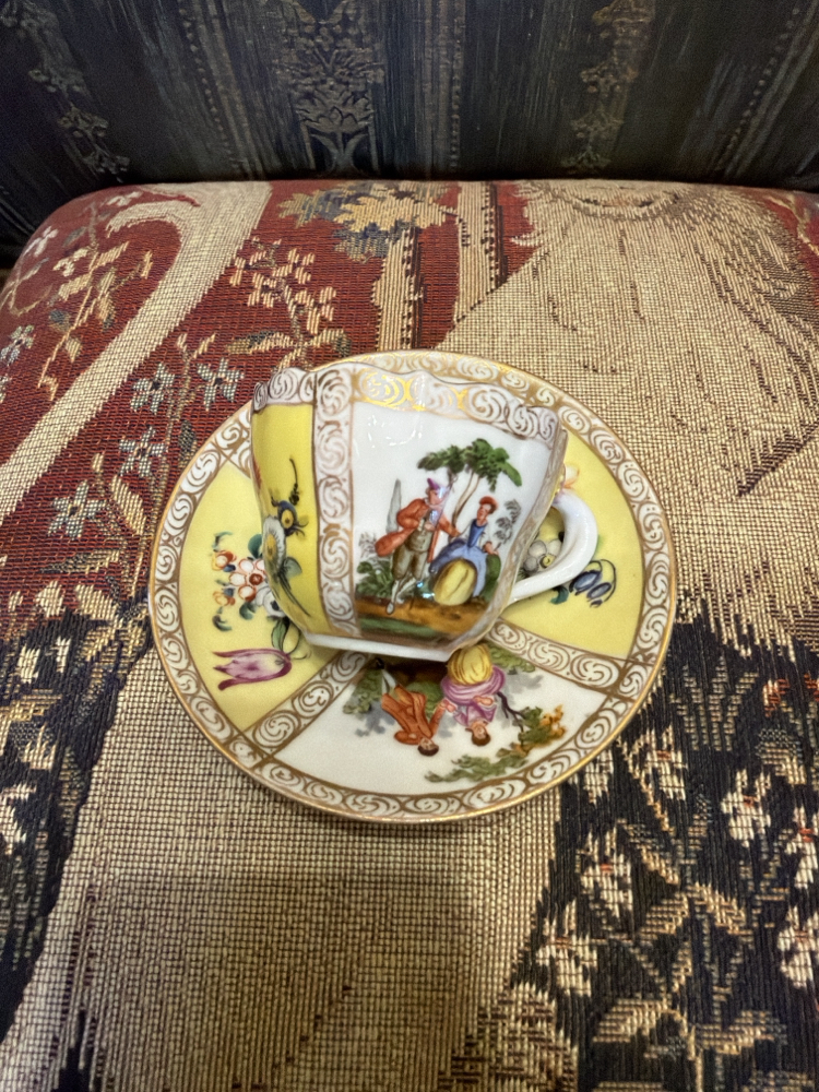 Meissen damgalı fincan