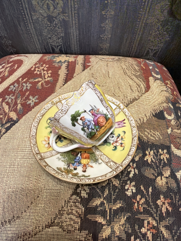Meissen damgalı fincan